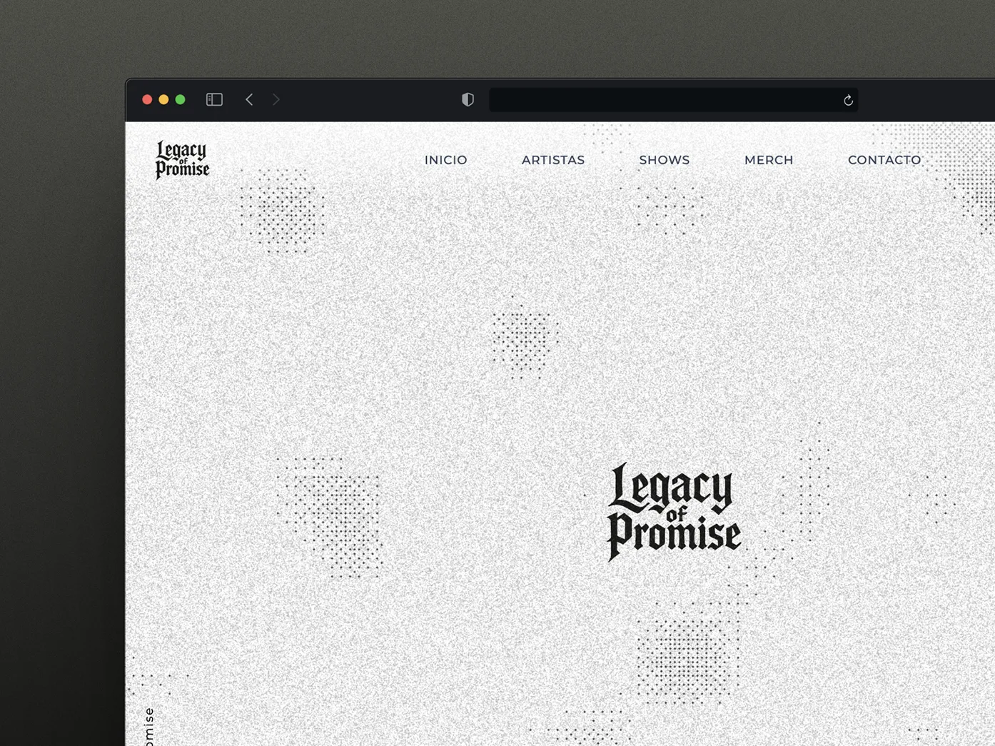 Página de inicio del sitio web Legacy of Promise con fondo texturizado en blanco y gris y logotipo en tipografía gótica negra.